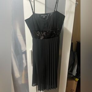 Black short dress spaghetti strap.